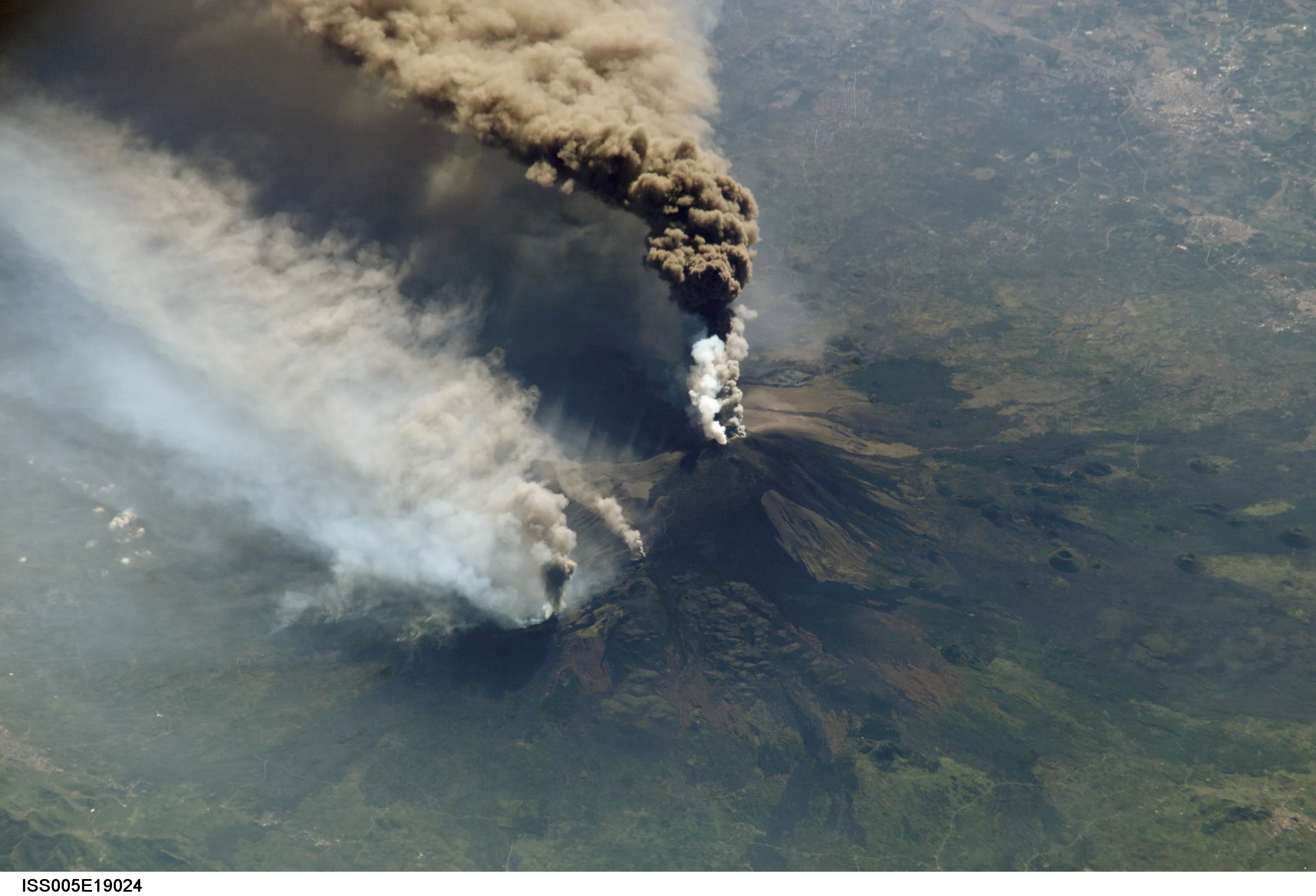 Can Volcanic Super Eruptions Lead to Major Cooling? Study Suggests No 
